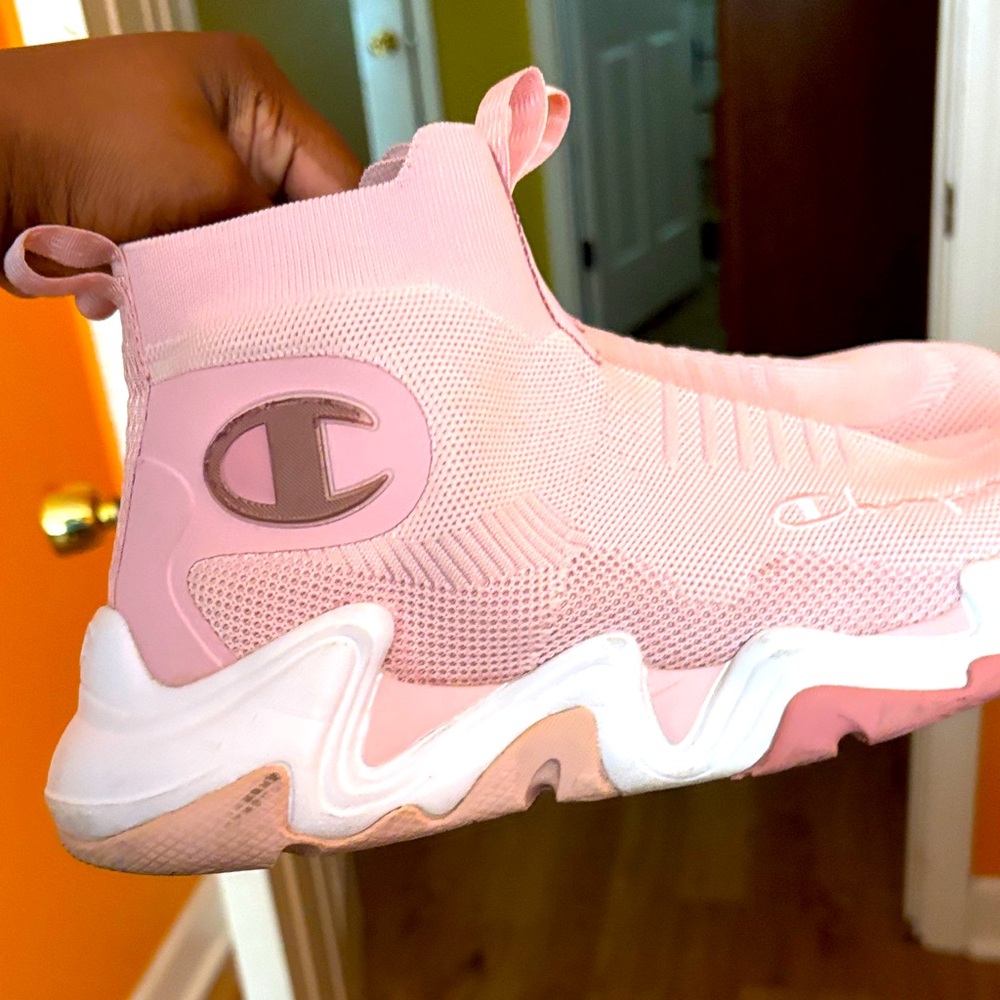 Champion pink size 9w